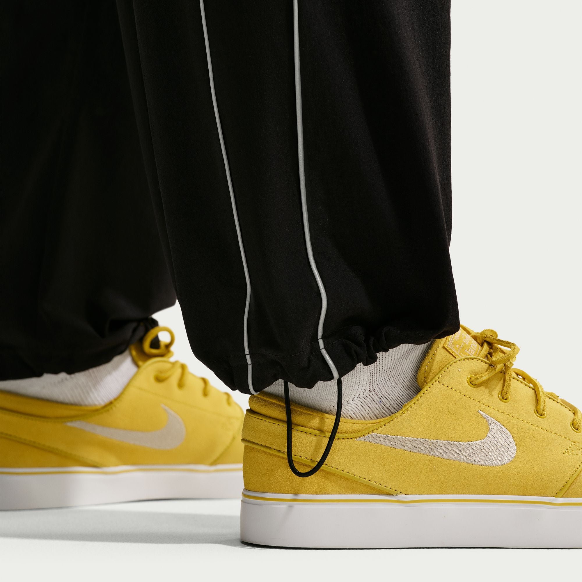 Nike SB Mens Woven Skate Pants