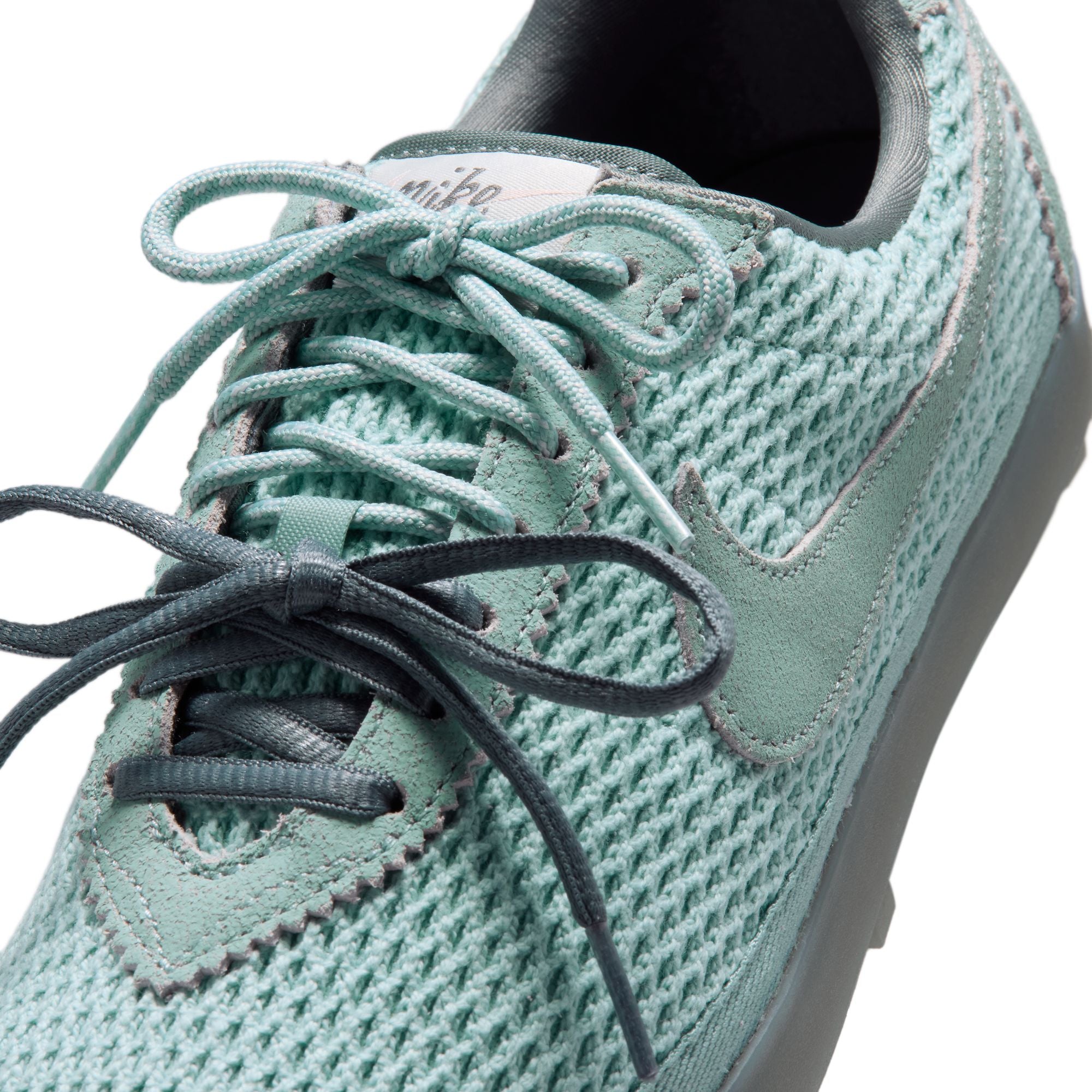 Nike Womens Astrograbber TxT FMME Shoes