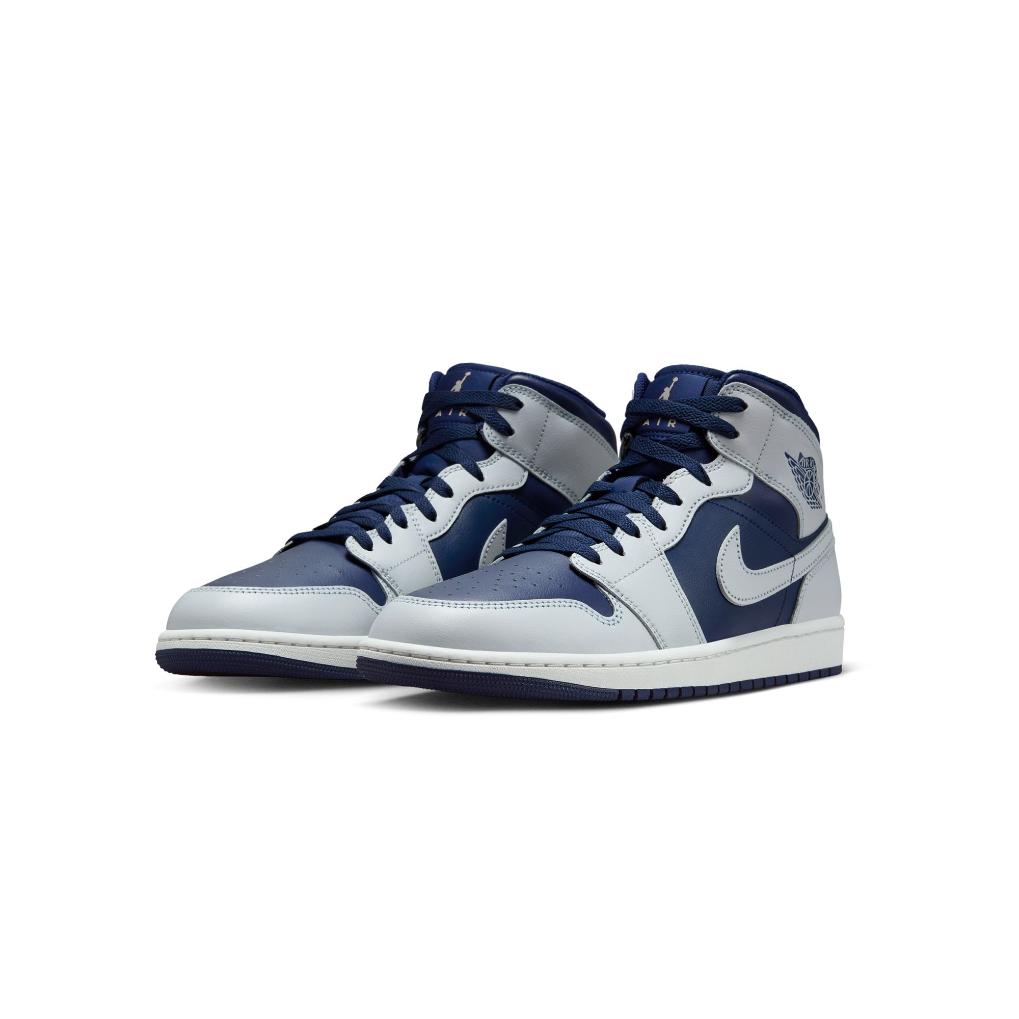 Air Jordan 1 Mens Mid Shoes