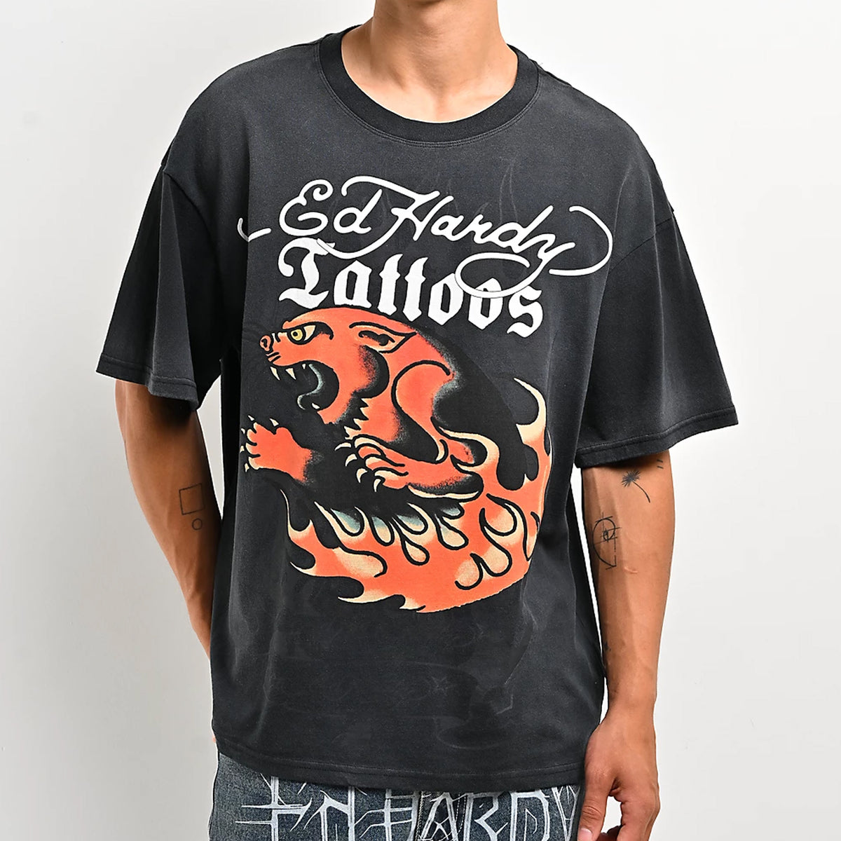 Ed Hardy Mens Fire Panther Throwback Tee