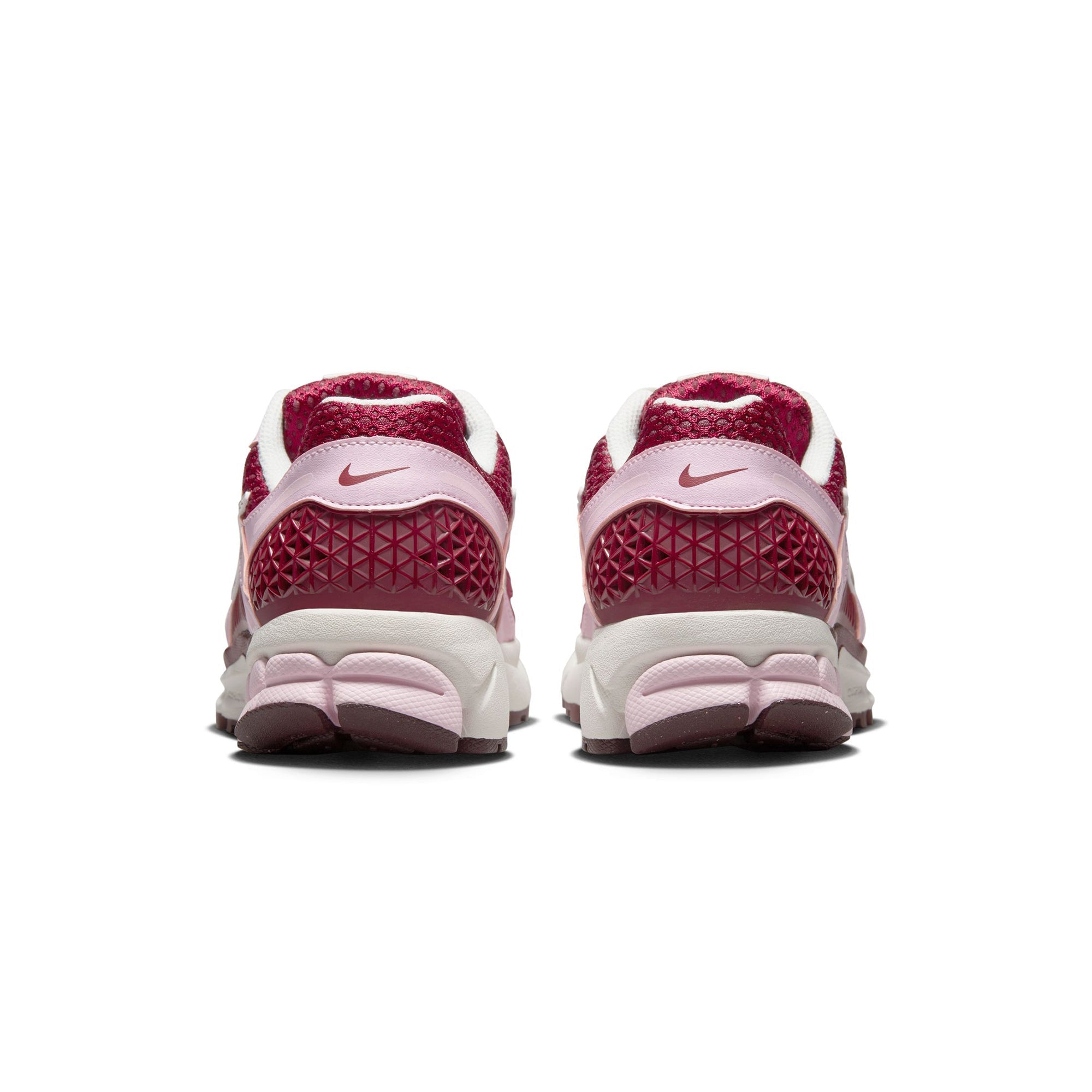 Nike Womens Zoom Vomero 5 Shoes