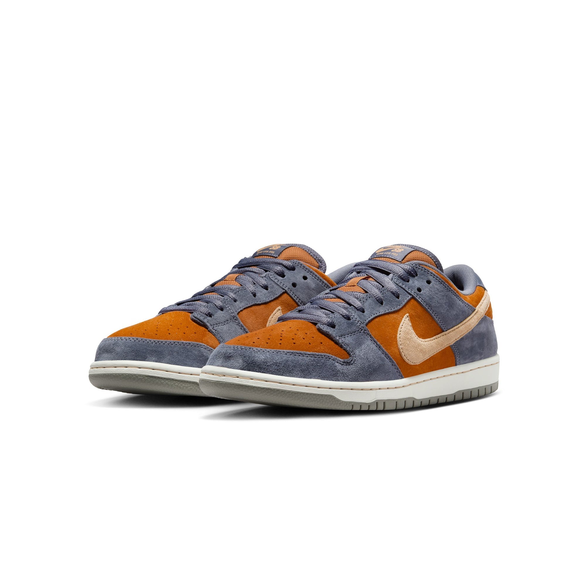 Nike SB Men Dunk Low Pro Shoes