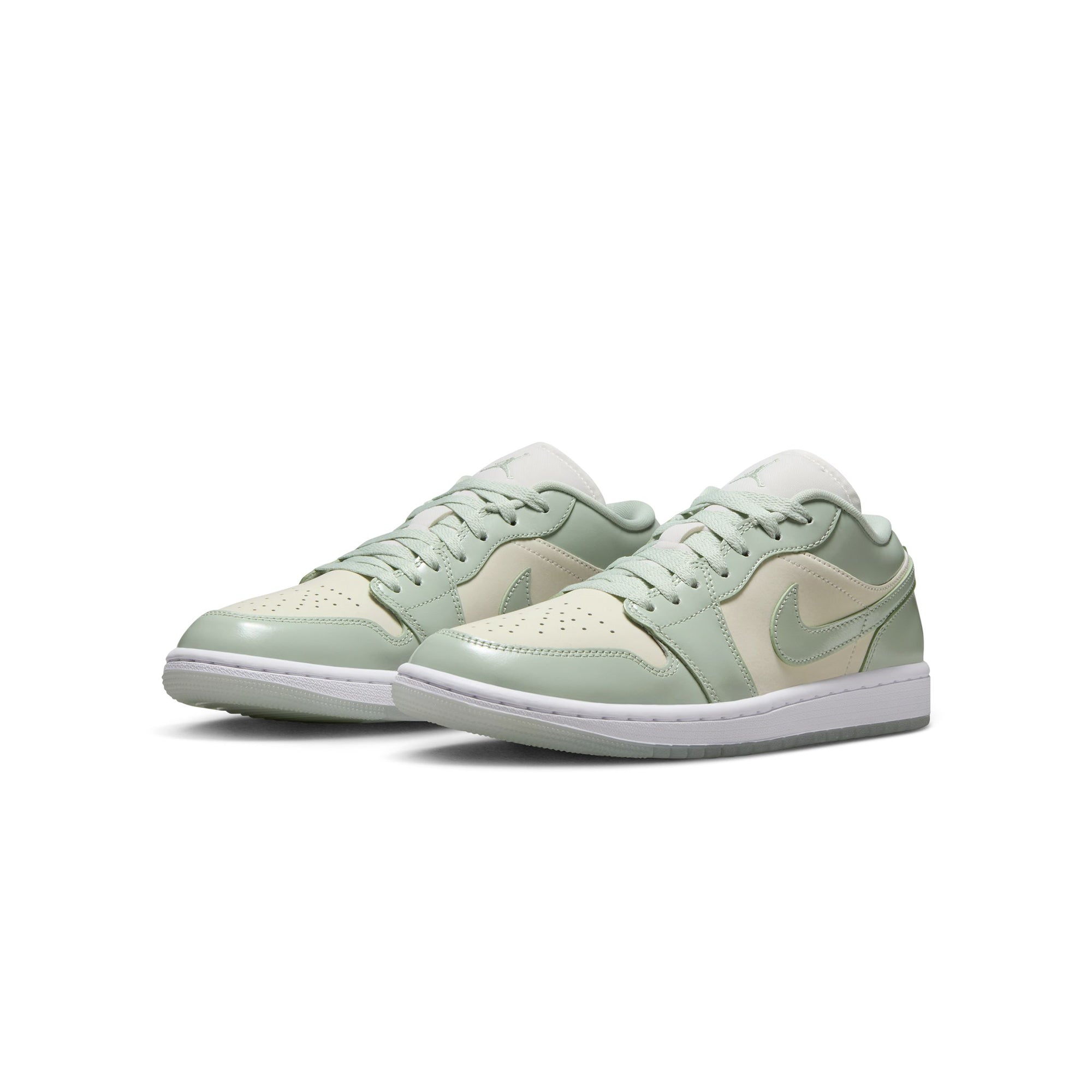 Air Jordan 1 Womens Low SE Shoes