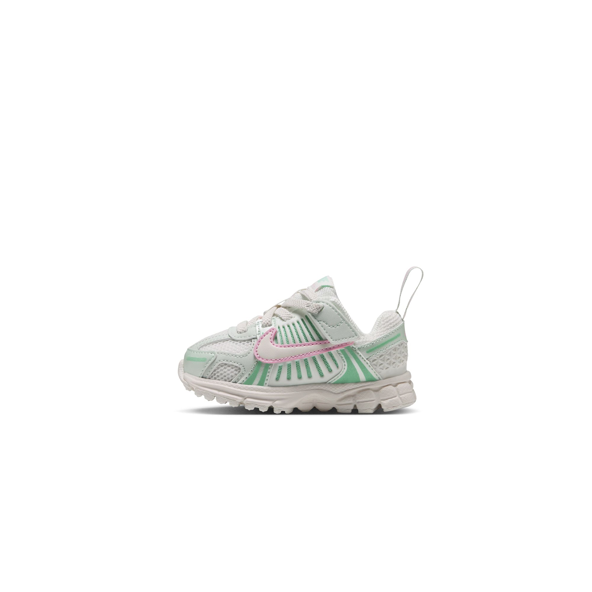 Sail/sail-pink Foam-arctic Green Sneakers on a white background