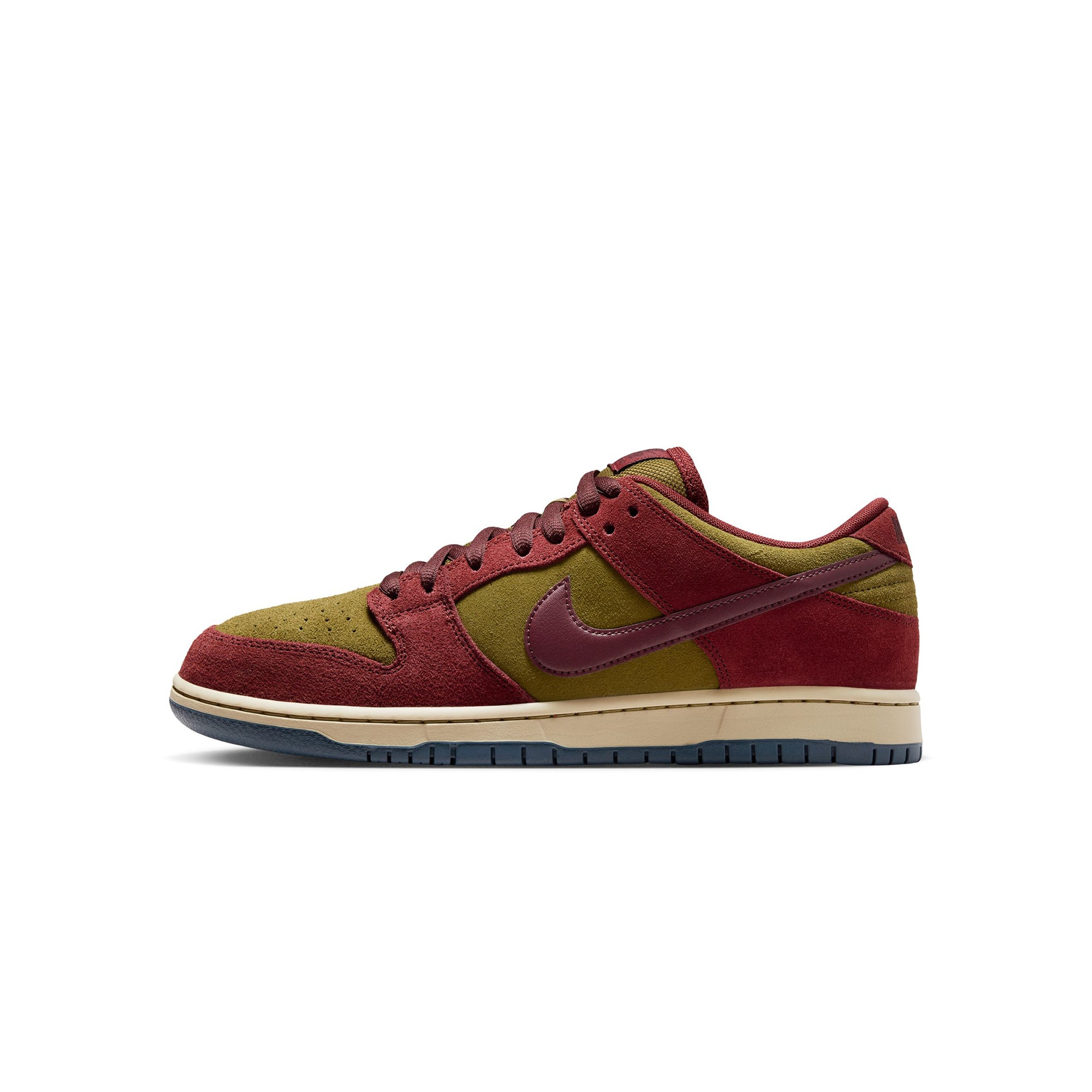 Nike SB Mens Dunk Low Pro Shoes
