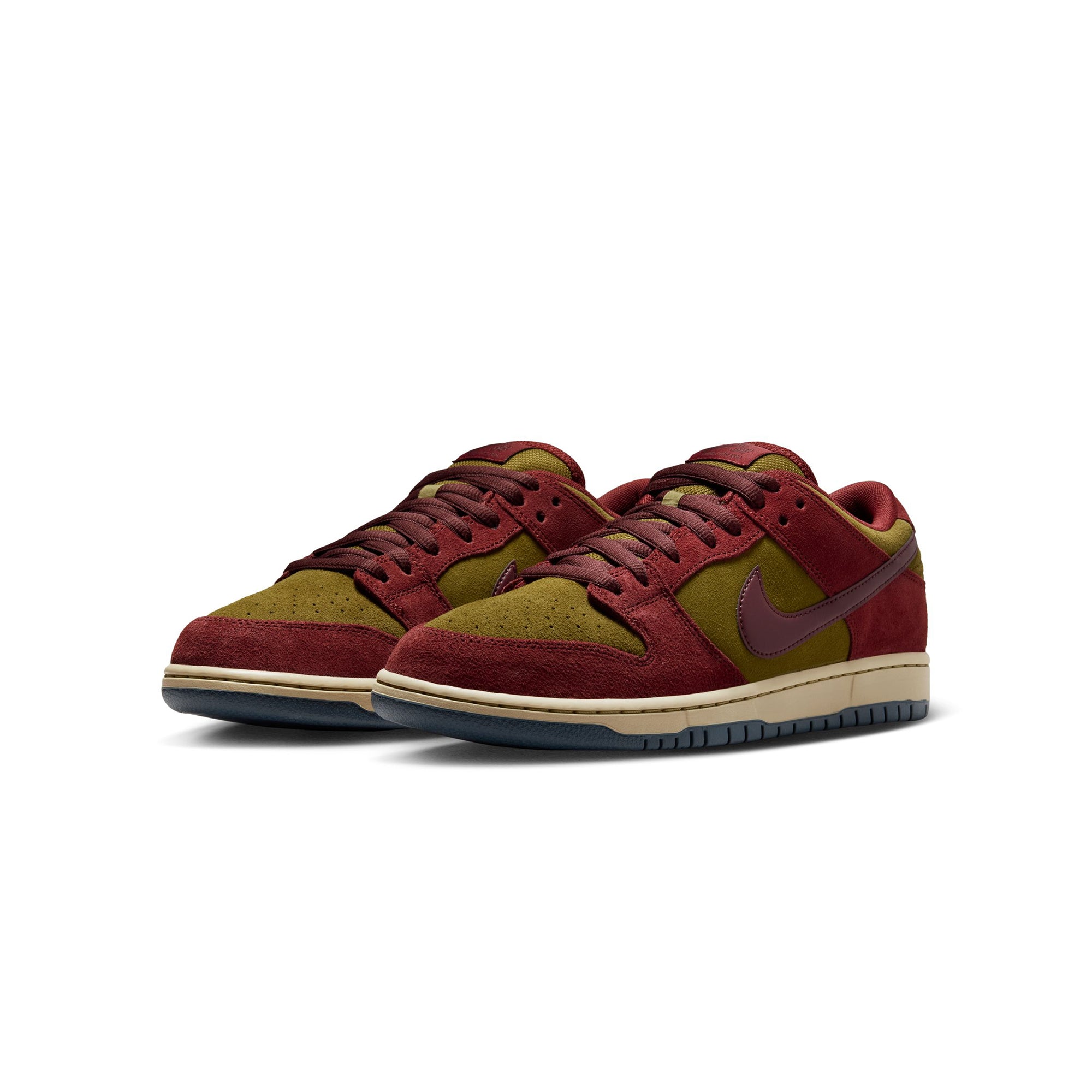Nike SB Mens Dunk Low Pro Shoes