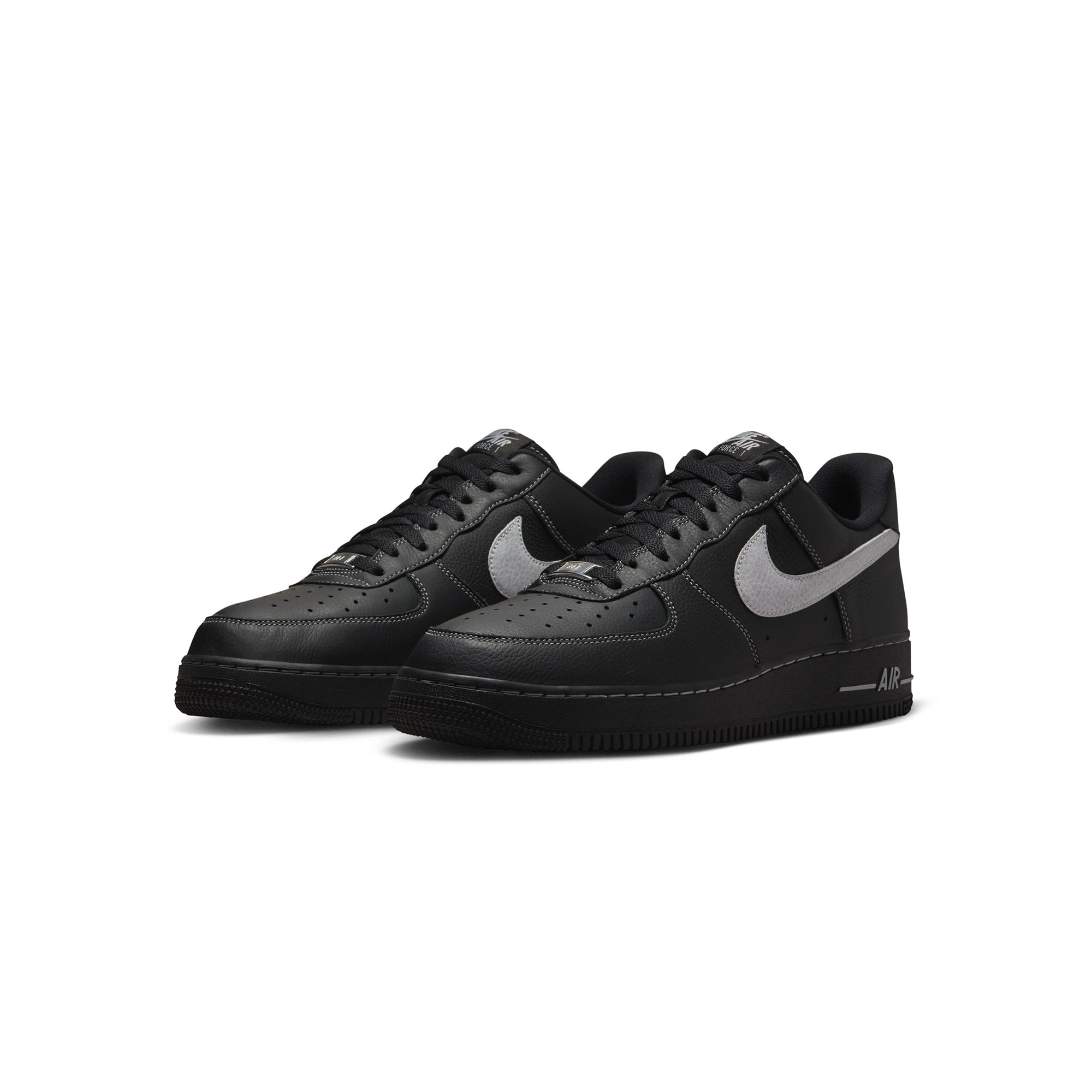 Nike Mens Air Force 1 '07 LV8 Shoes