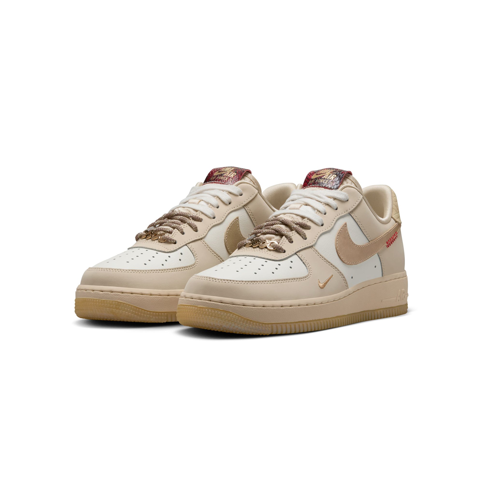 Nike Womens Air Force 1 '07 LX Shoes