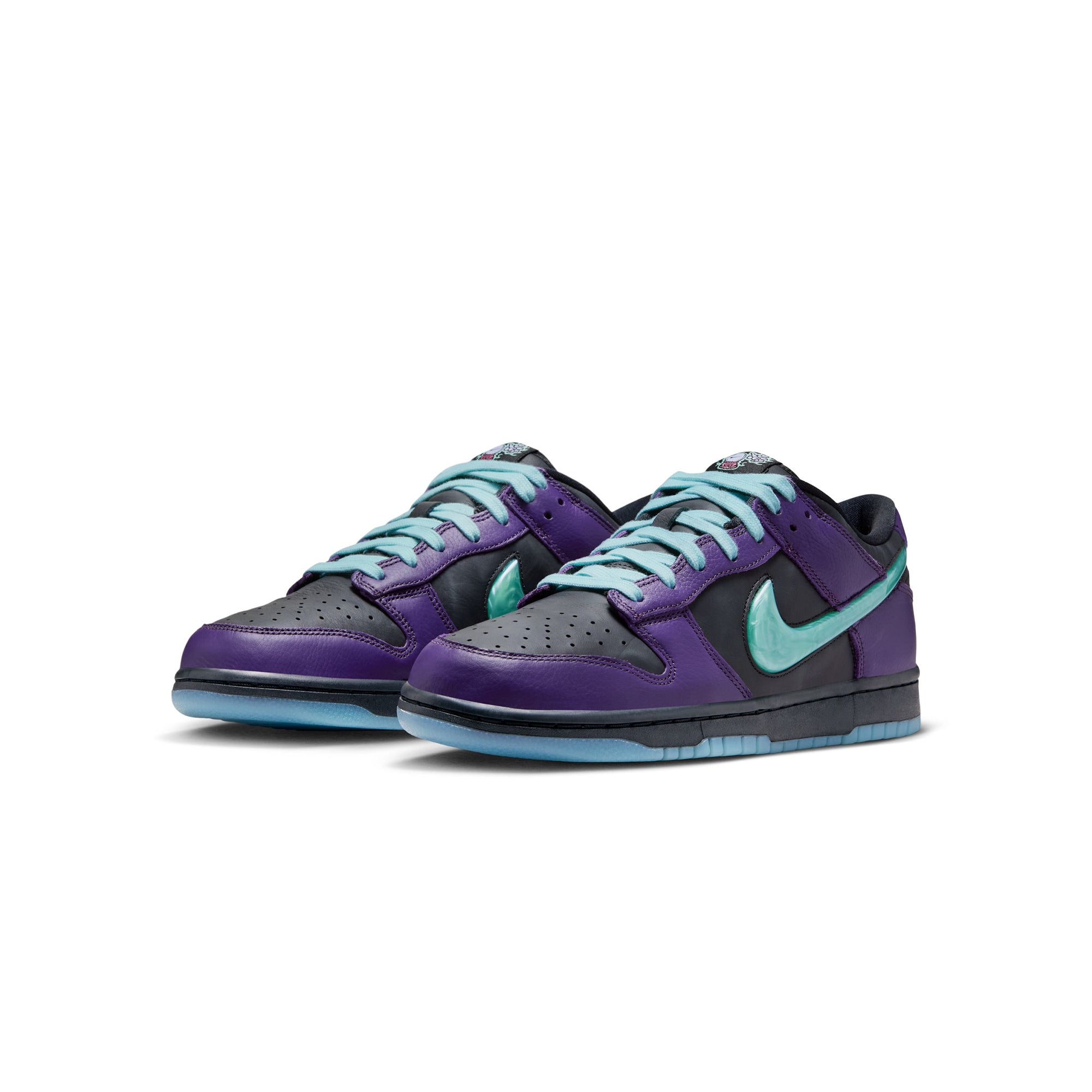 Nike Mens Dunk Low Retro Limited Shoes