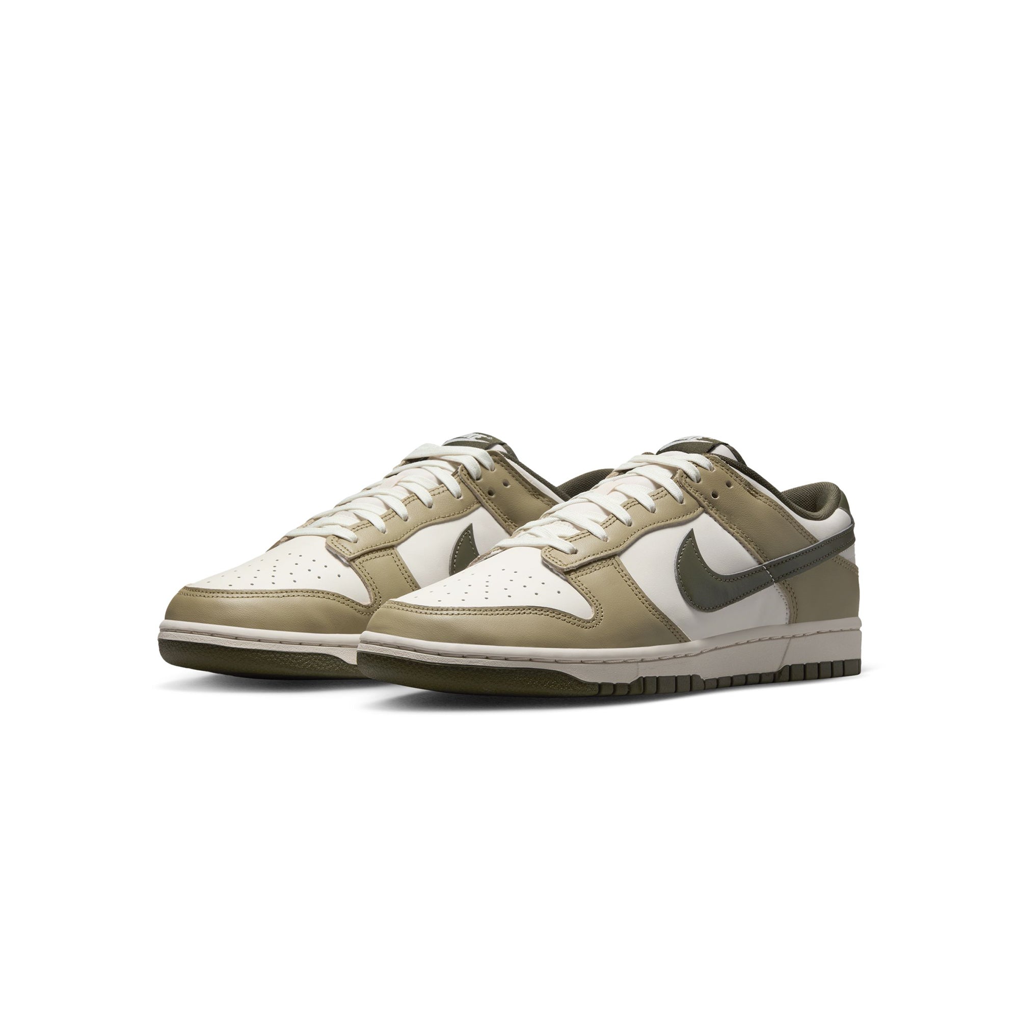 Nike Mens Dunk Low Retro Shoes