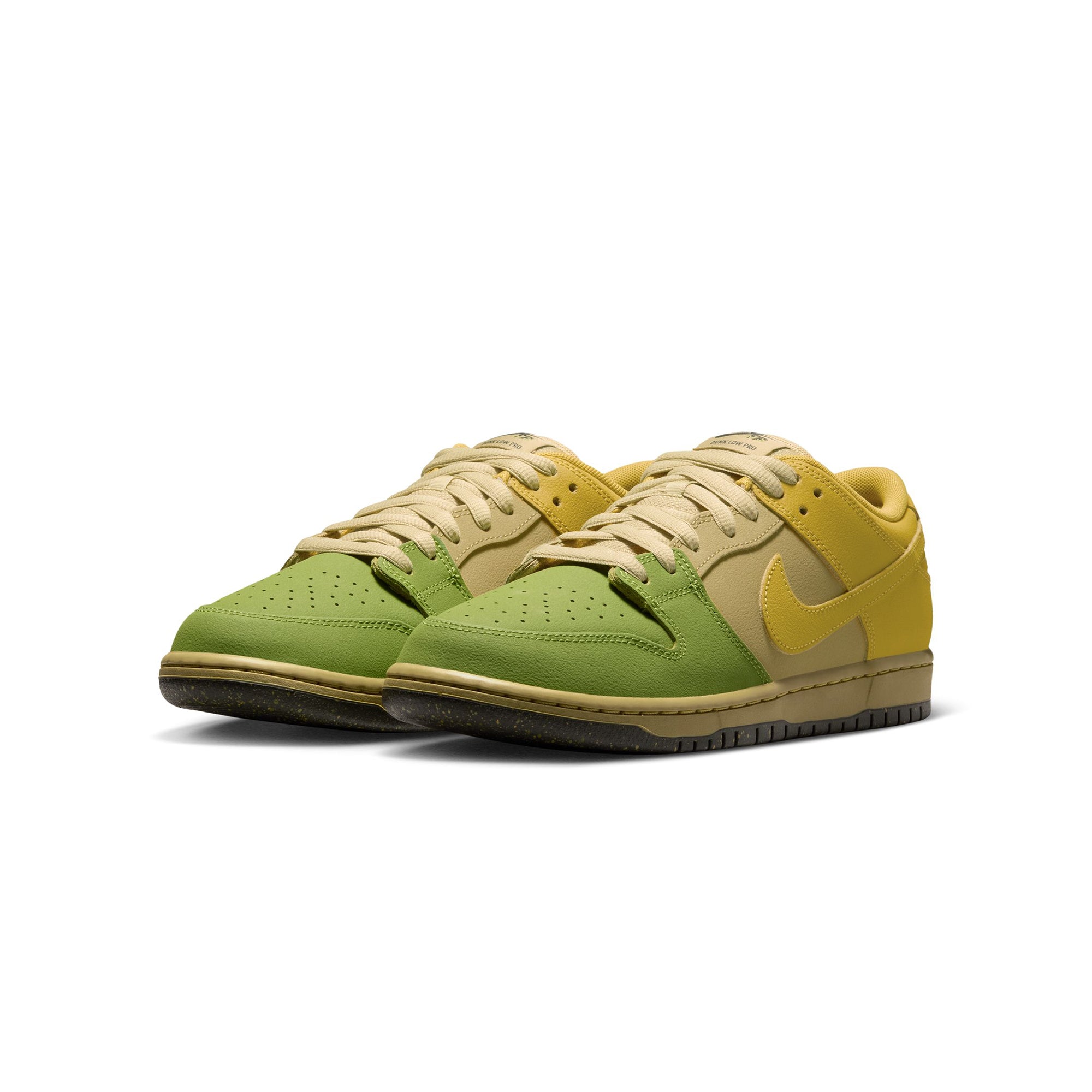 Nike SB Mens Dunk Low Pro Shoes