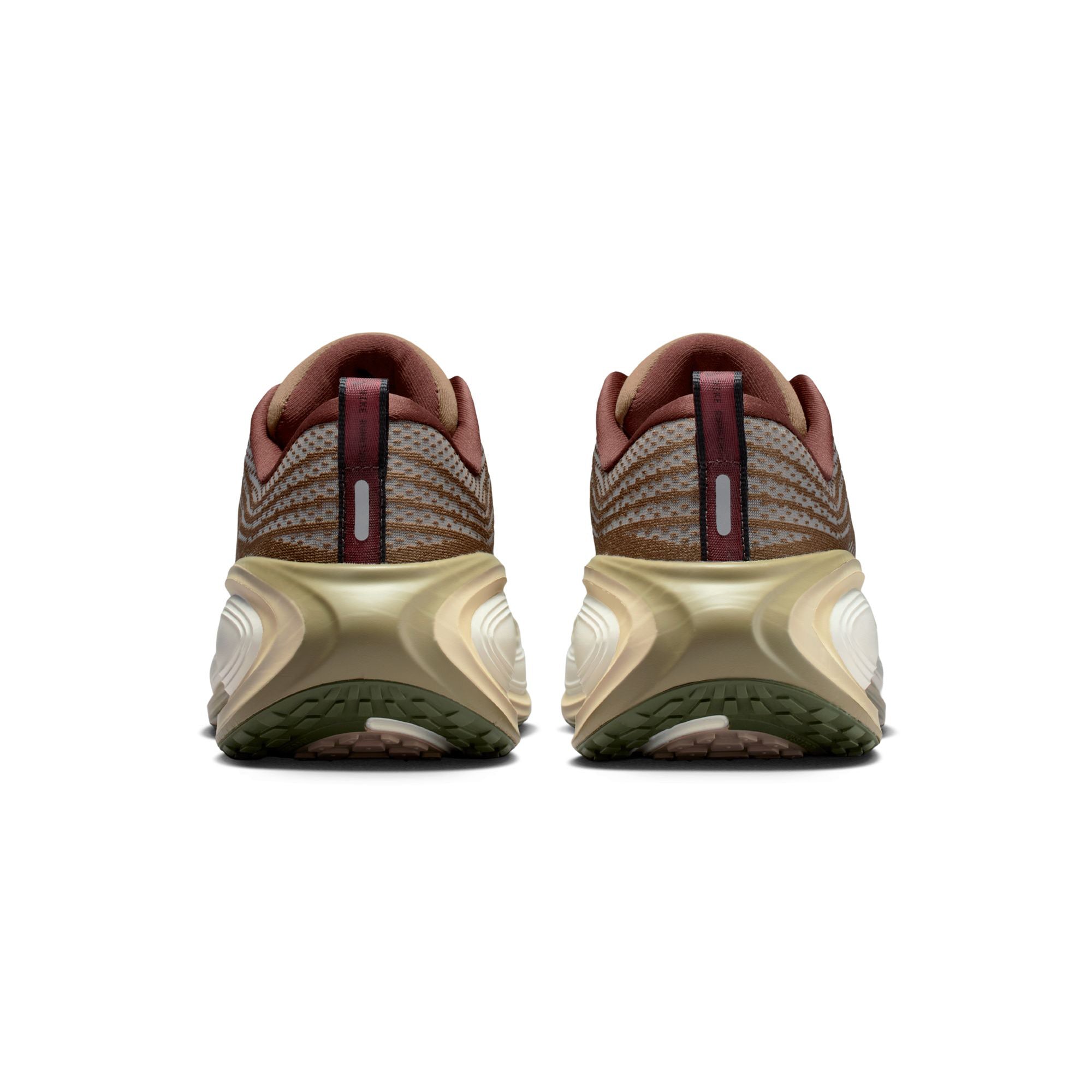 Nike Mens Vomero Plus QS Shoes