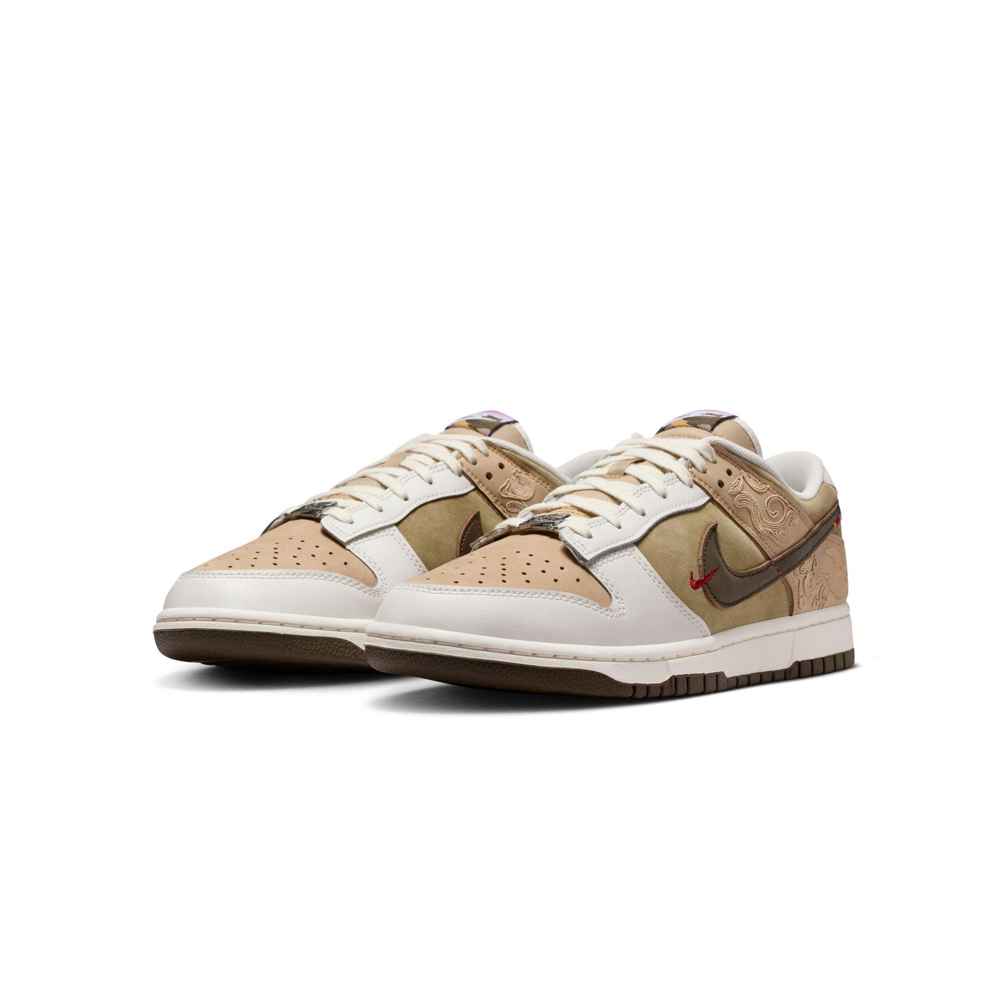 Nike Mens Dunk Low SE "LNY" Shoes