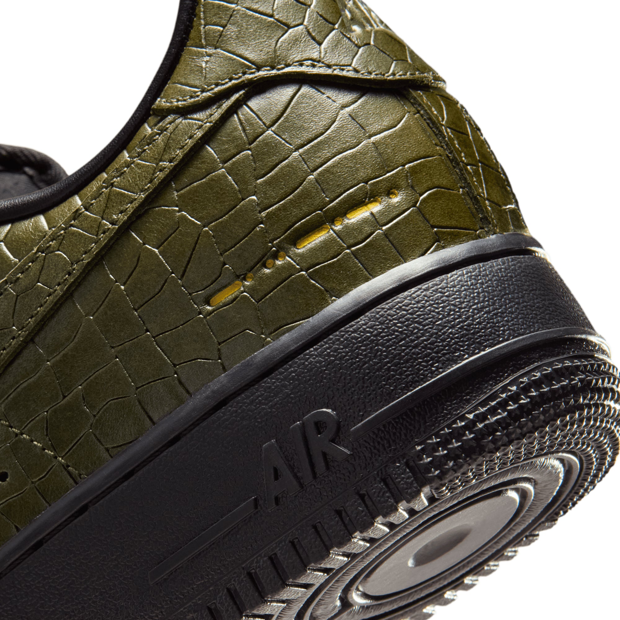 Nike Mens Air Force 1 '07 Premium Shoes