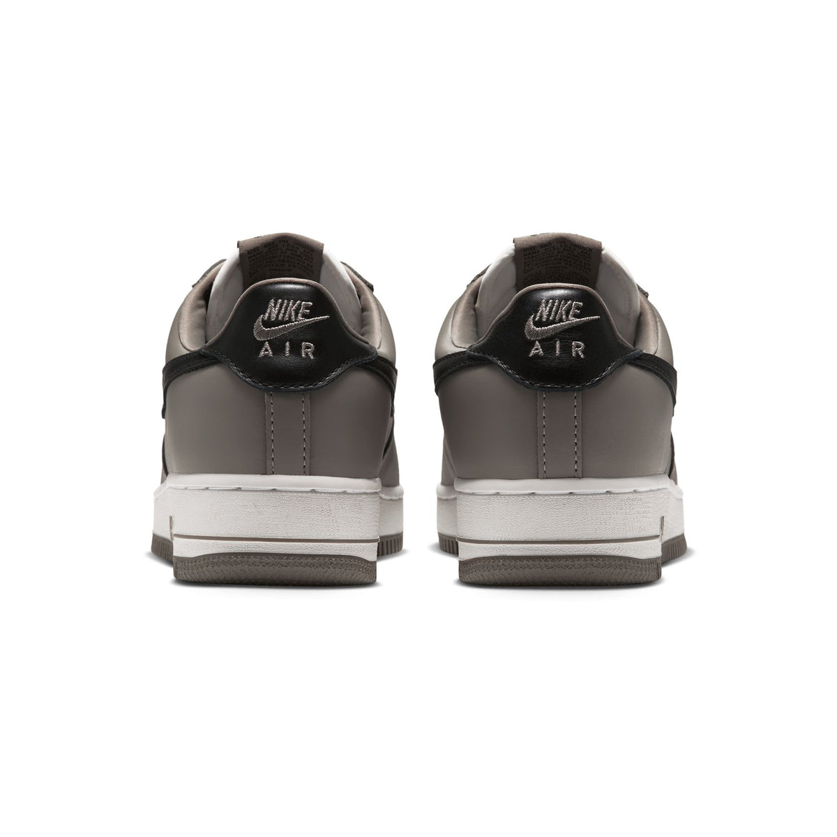 Nike Mens Air Force 1 '01 Shoes