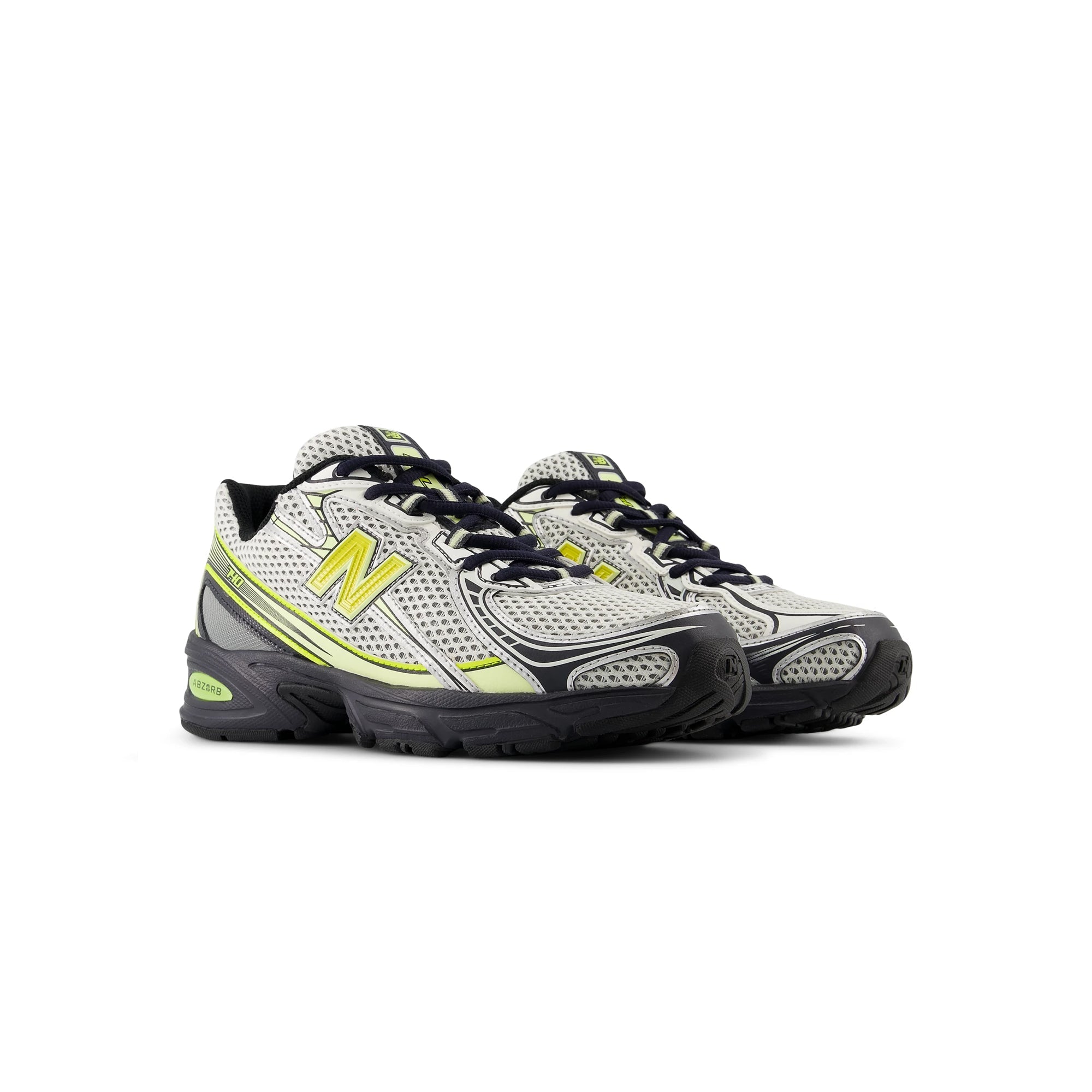 New Balance Mens 740 Shoes