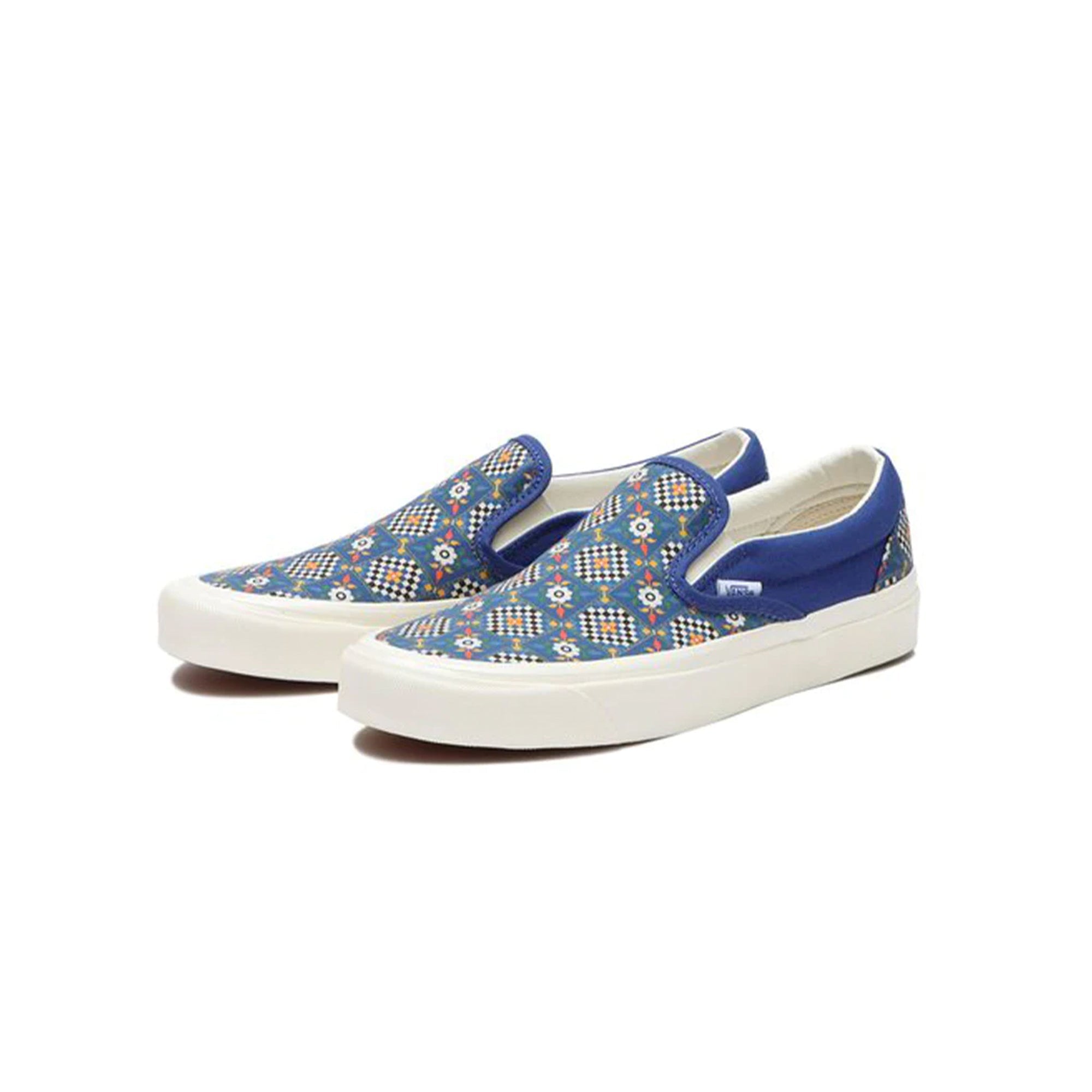 Vans Mens UA Classic Slip-On 98 DX Shoes