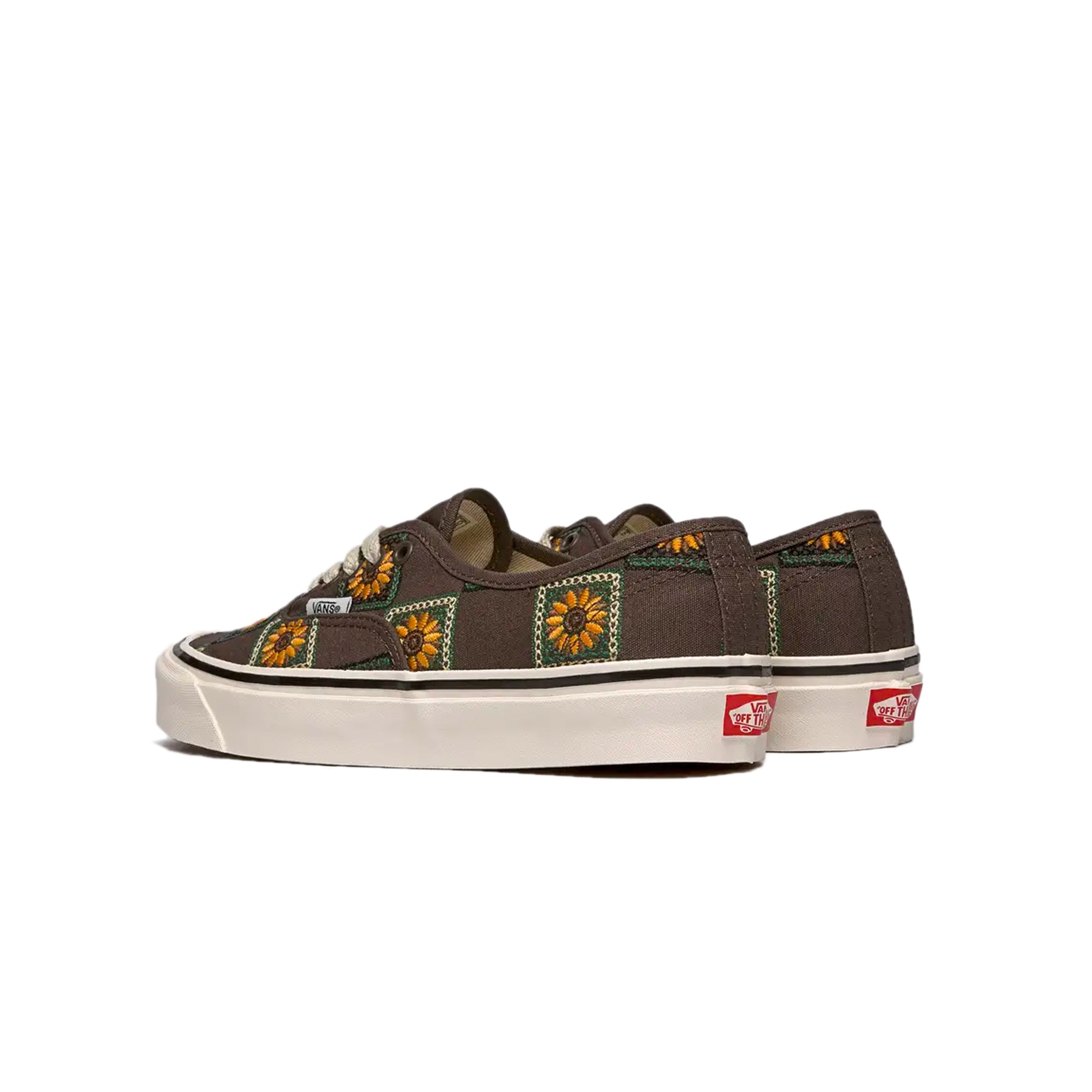 Vans Mens UA Authentic 44 DX Shoes