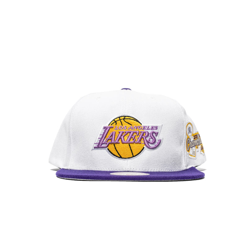 Mitchell & Ness Men's White Los Angeles Lakers Patch Snapback Hat
