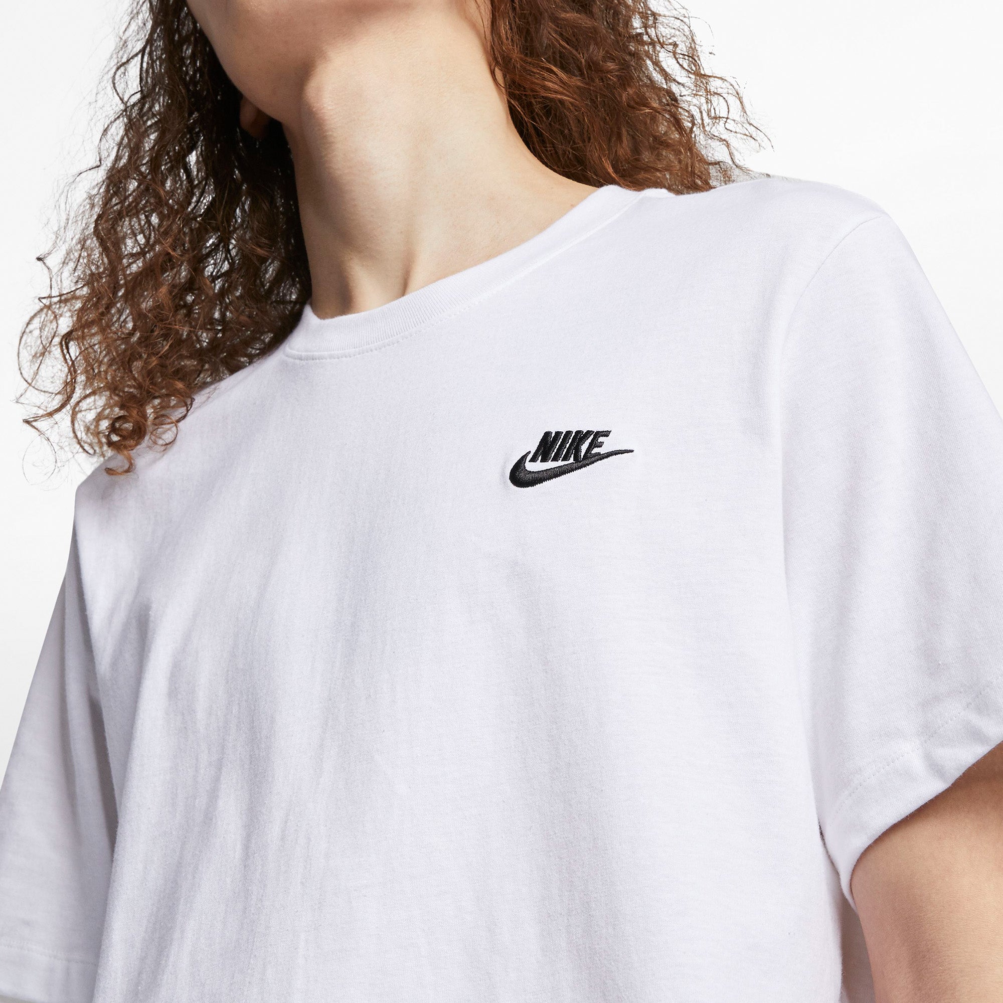 Nike Mens Sportswear Club Tee