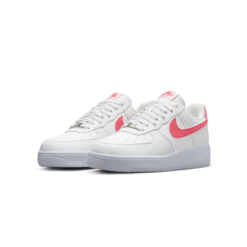 Nike Womens Air Force 1 '07 SE Shoes