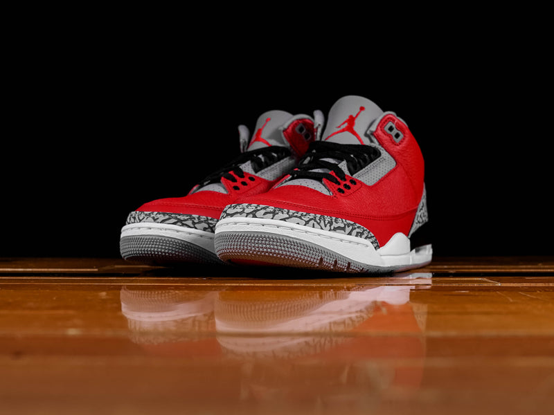 Mens Air Jordan 3 Retro SE 'Unite' Shoes [CK5692-600]