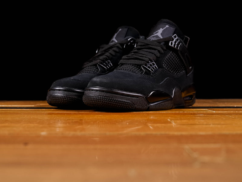 Size+9.5+-+Jordan+4+Retro+Mid+Black+Cat for sale online