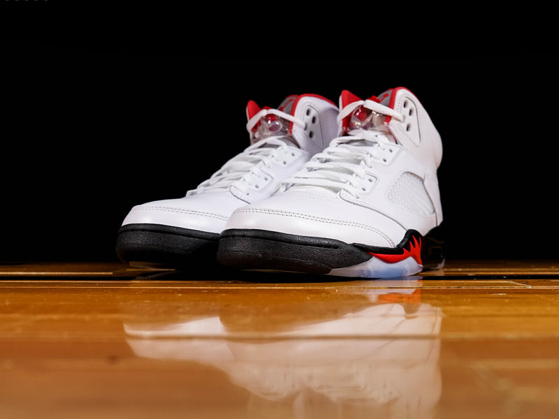 Air Jordan 5 Retro | DA1911-102 | Renarts