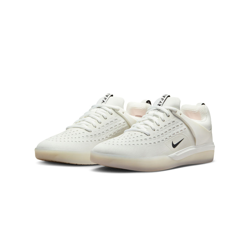 Nike SB Mens Nyjah 3 Shoes
