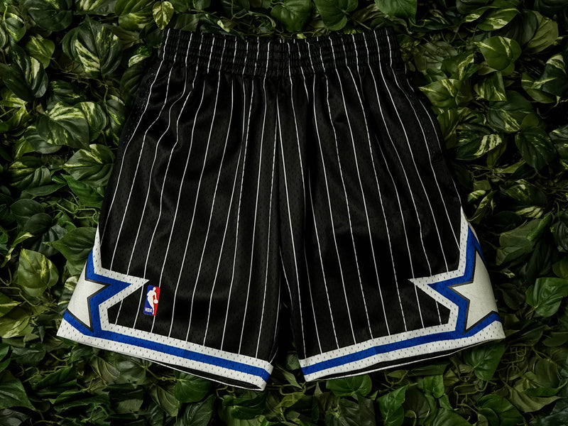 Mitchell & Ness 'Magic 94' Swingman Shorts [SMSHGS18242-OMABLCK94]
