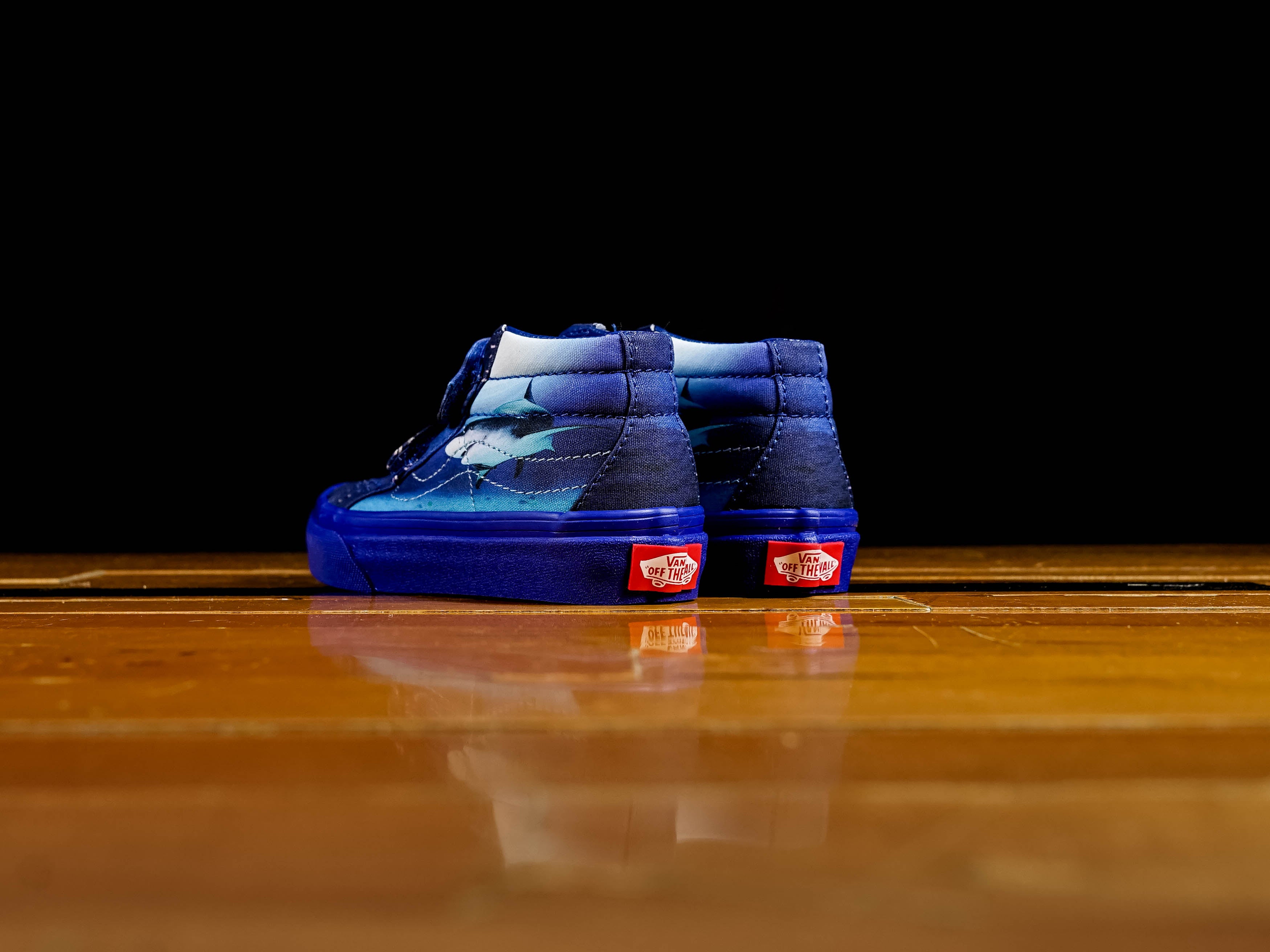 Vans x Shark Week Sk8-Mid Reissue V PS VN0A38HHXNS Renarts