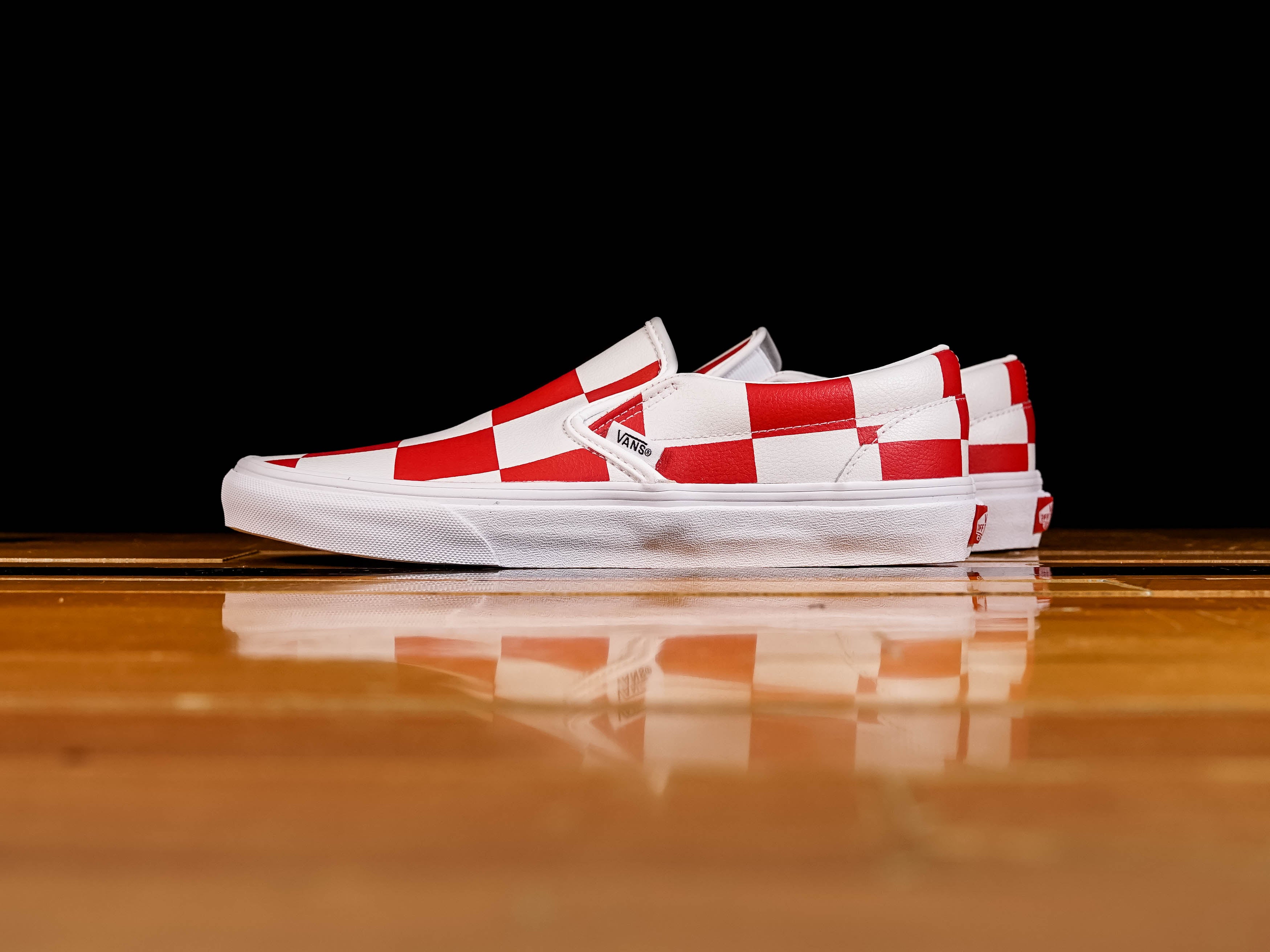 Vans Leather Check Classic Slip-On [VN0A4BV3TBV]